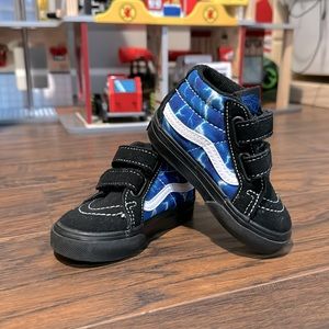 Vans Kid's SK8-MID Reissue V  Size : 4 LIKE NEW